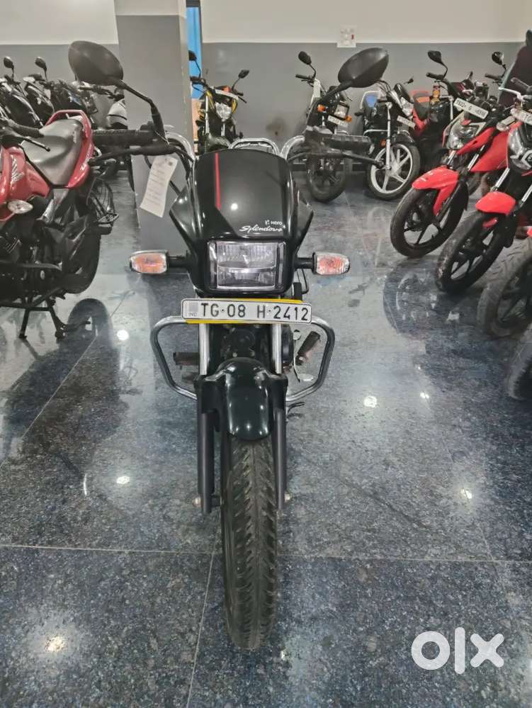 Hero splendor+ 2024 model black color in showroom condition