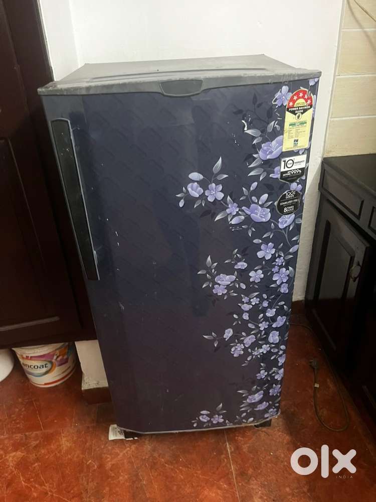 Fridge , Refrigerator