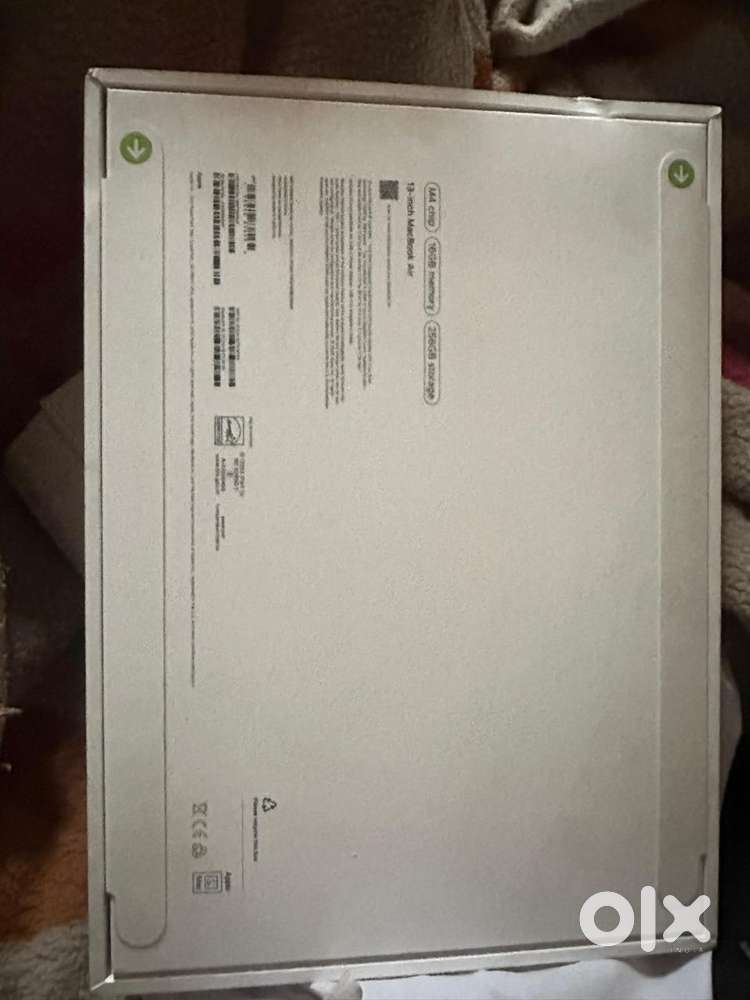 MacBook M4, 2025 256GB