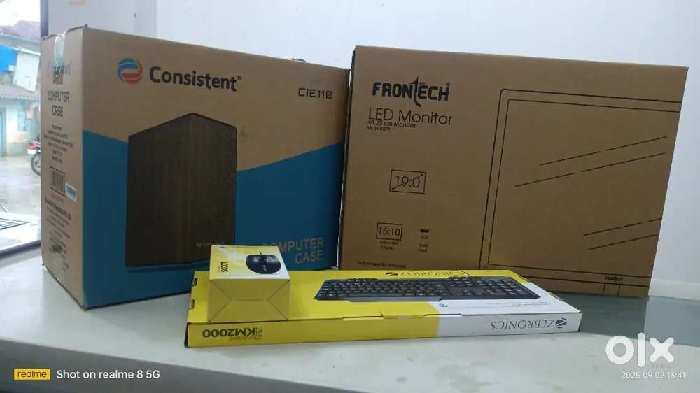 New computer set warranty 1year i5 Ram 8gb SSD 256gb