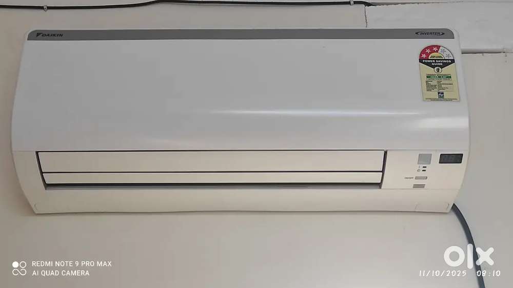 Daikin inverter model Ac 1.5 ton