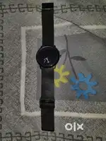 Stylish Black Mesh Strap Watch – Excellent Condition