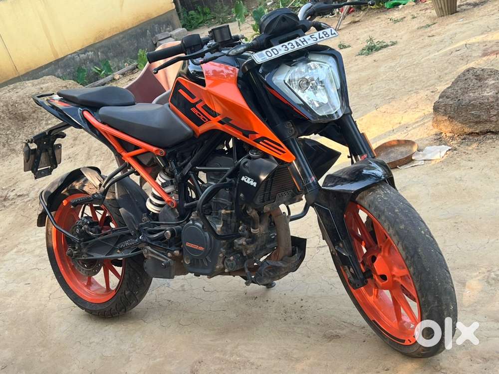 KTM DUKE 200