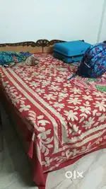 10 YEAR OLD DOUBLE BED WITH BOX