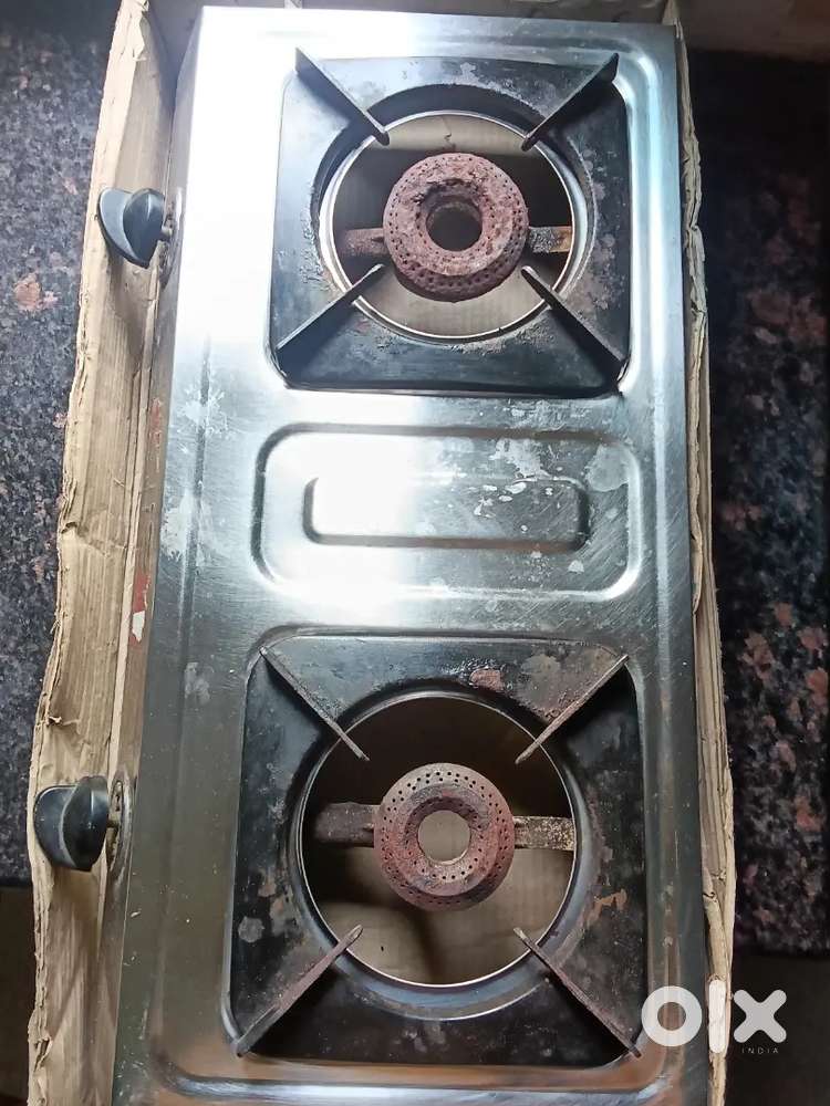 Gas stove(2 burner) 1 year old