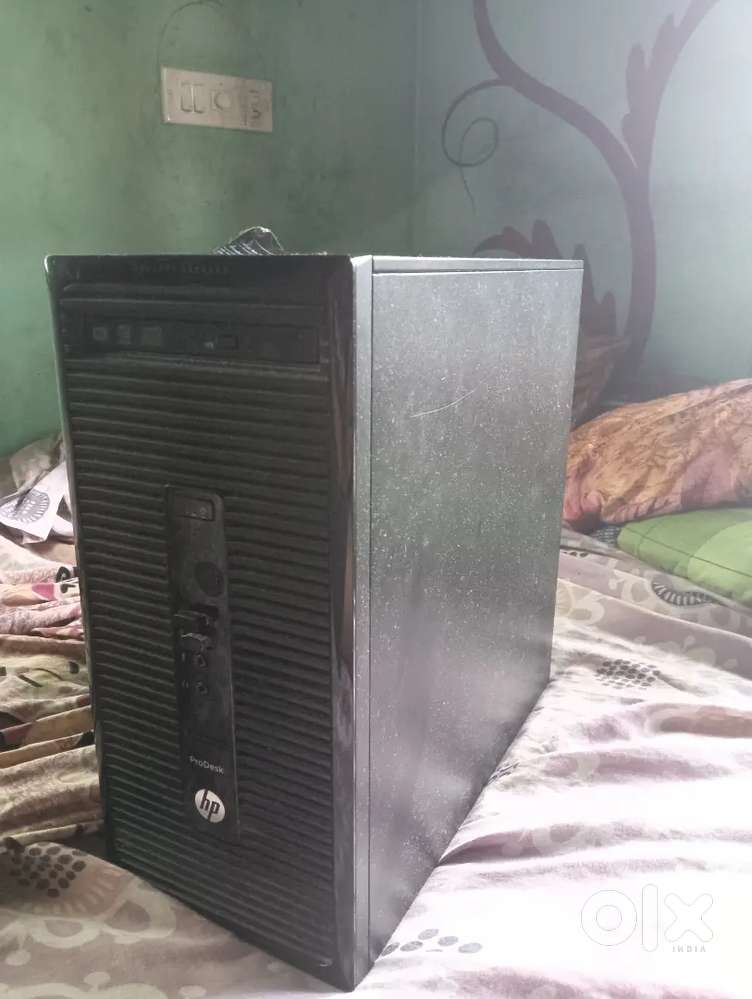 Assembled cpu with speaker and wires