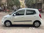 HYUNDAI i10 1 ST OWNER