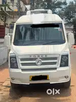 Tempo traveller 17 seater