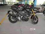 MT15 Black Metallic x