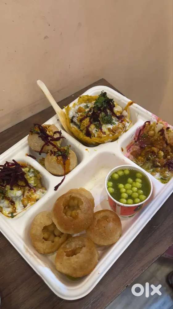 Pani puri master Or pav bhaji chat maker