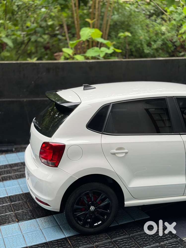 Volkswagen Polo 2013 Petrol 83000 Km Driven