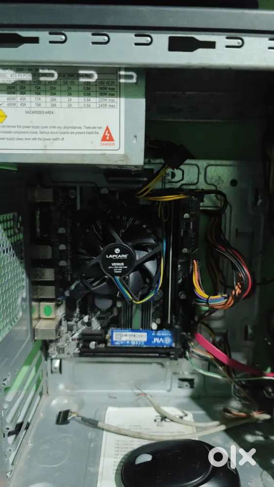 I7 7th gen 8gb ram internal grapic