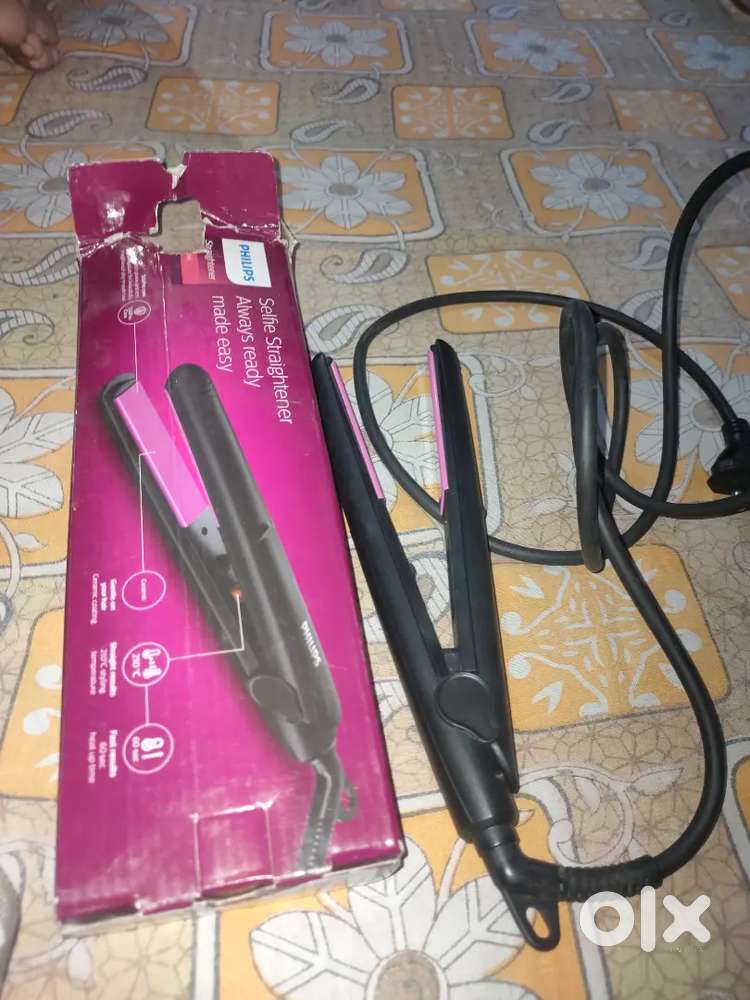 Straightner philips company ka hai 1 mahina purana hai