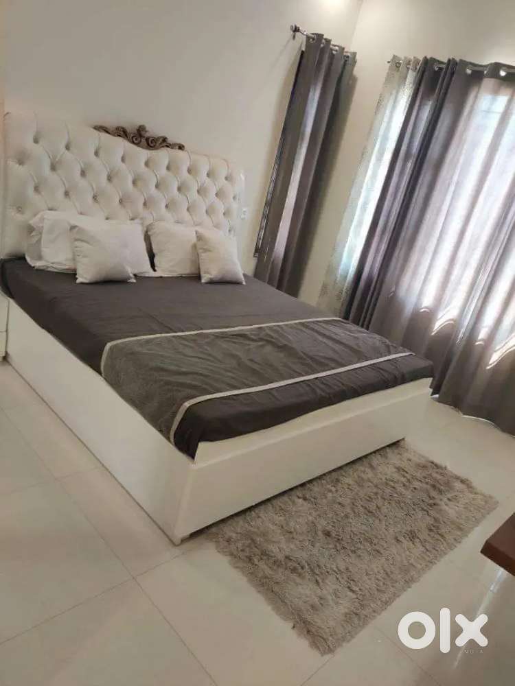 Owner free fully furnished 2 room set attached bathroom kichan,