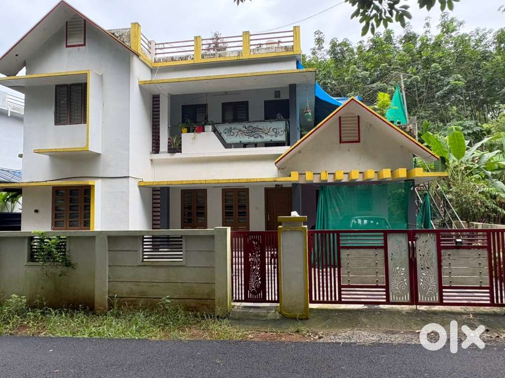 2100SQFT 4BHK AT KUDAKUTHI NEAR CHOONDY