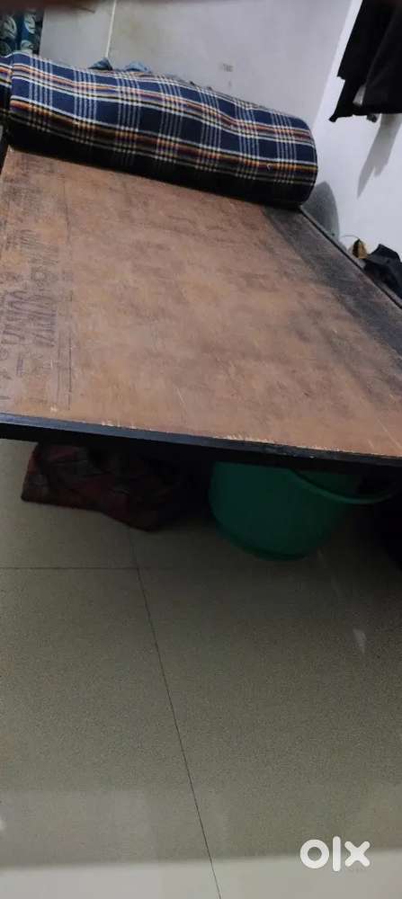 Bed with Ply (MS)