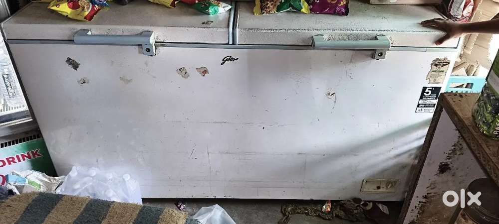 500 litre fridge 1.6 years used