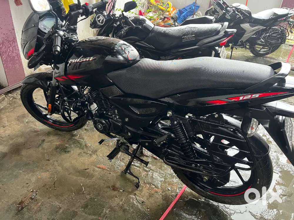 PULSAR 125 2023 MODEL