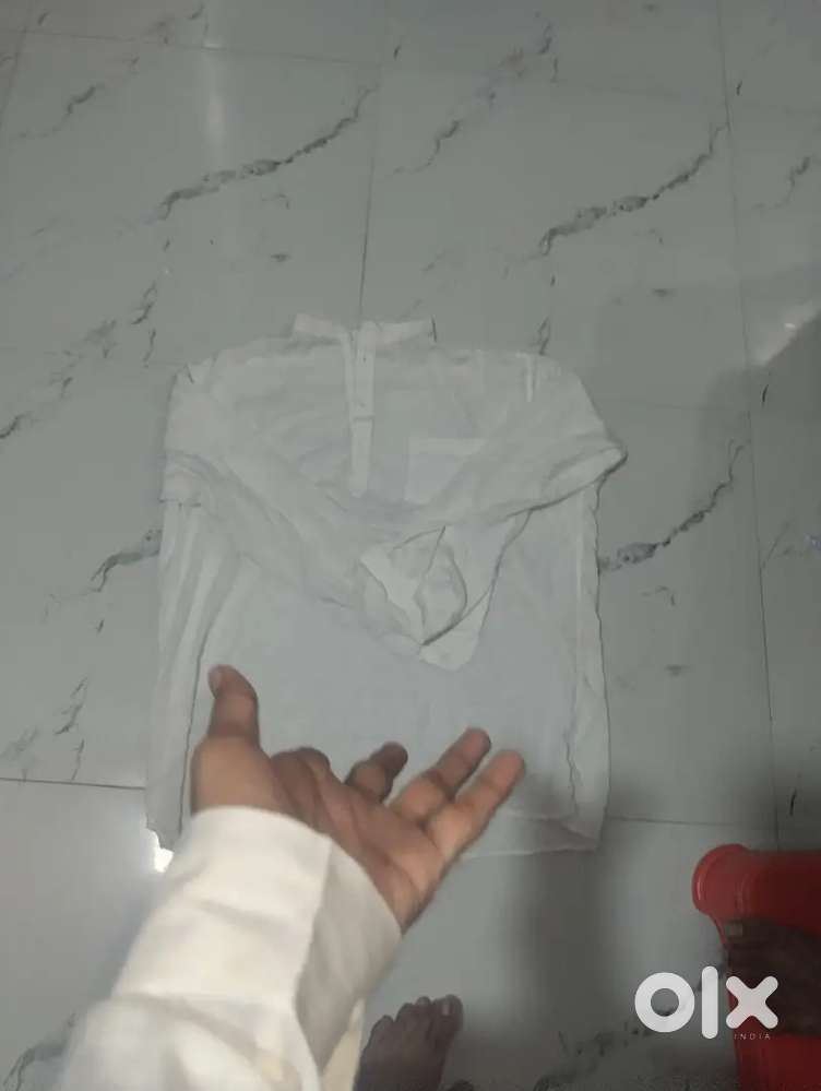 Very lite kurta and xxl size kurta colour white and bangkok fasion...