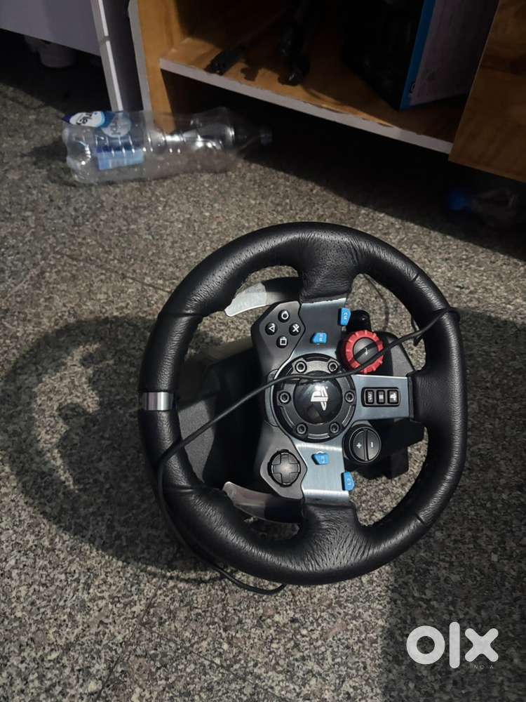 Logitech G29 Steering Wheel with shifters and Pedals