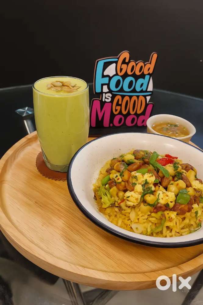 Cleaning staff for cafe