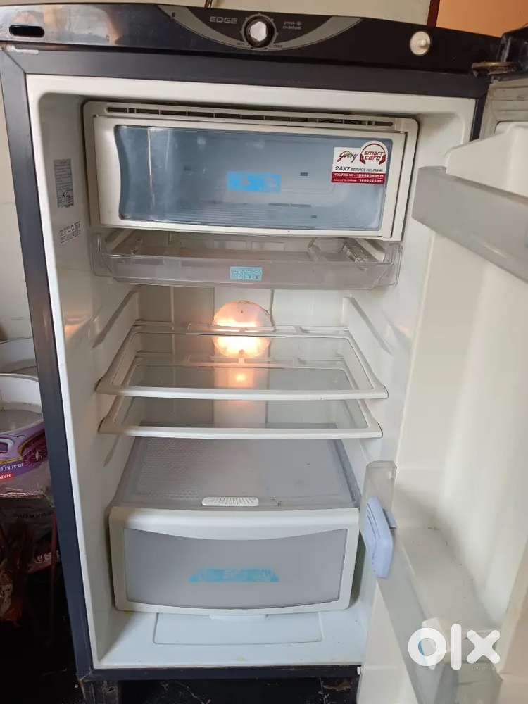 Single door fridge