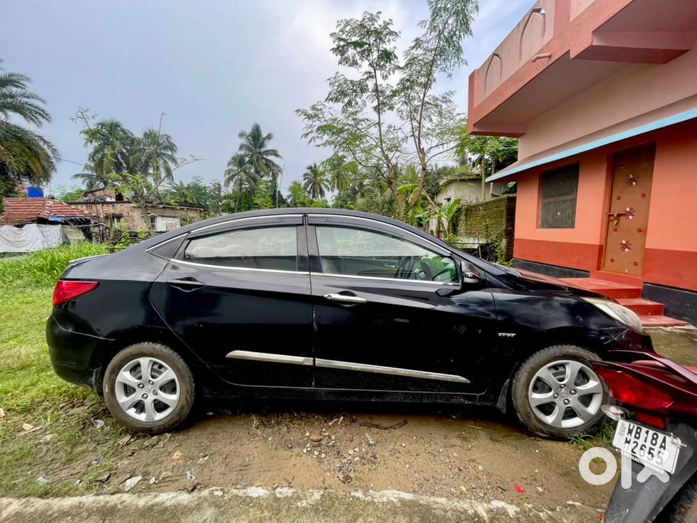 Hyundai Fluidic Verna 2013 Petrol 65 Km Driven