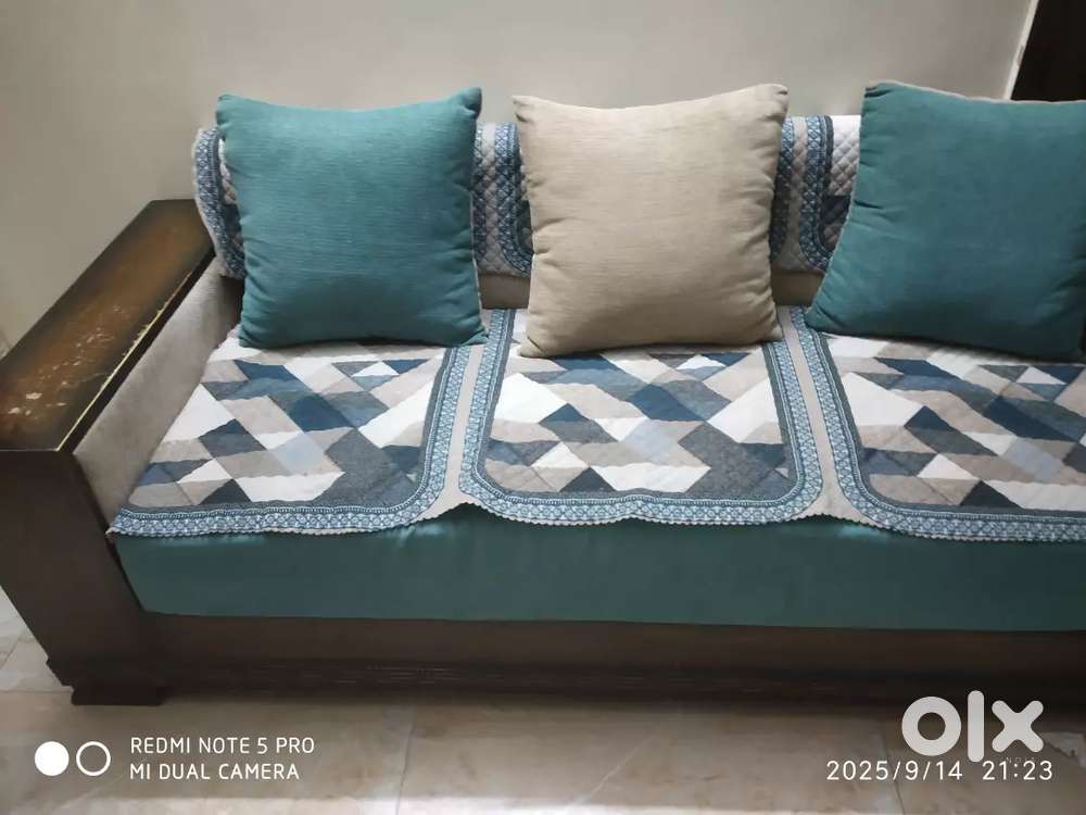Sofa with Central Table