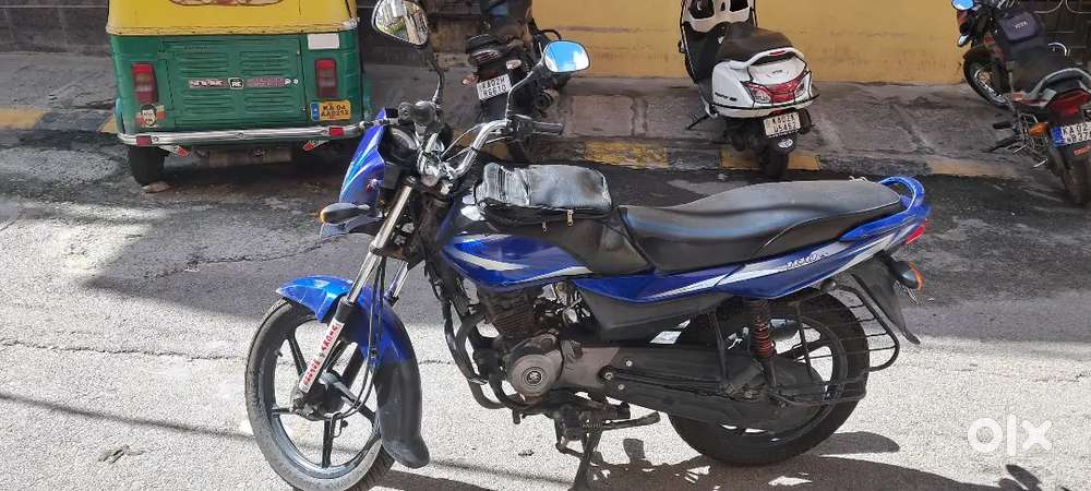 Bajaj Platina 100ES