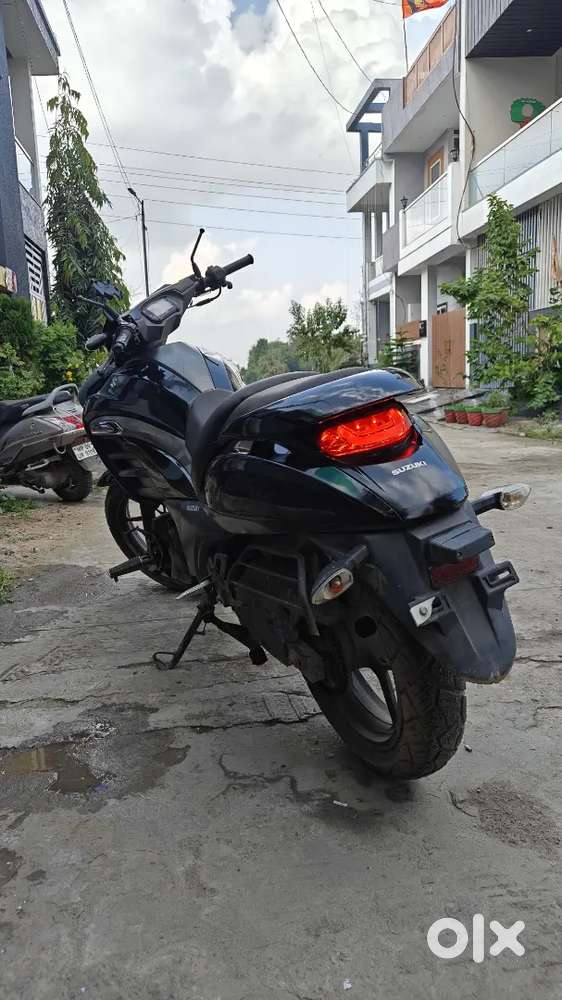I want to sale me intruder black colour 150cc in very good condition