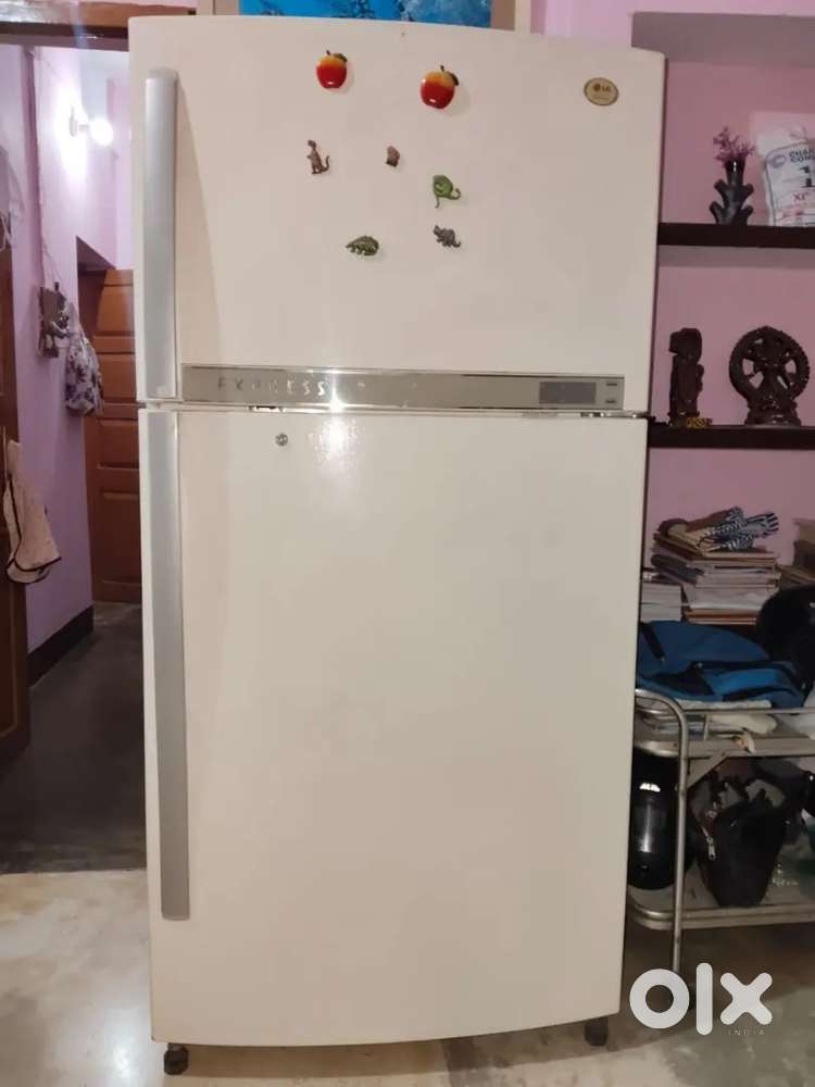 Lg fridge 295 litres