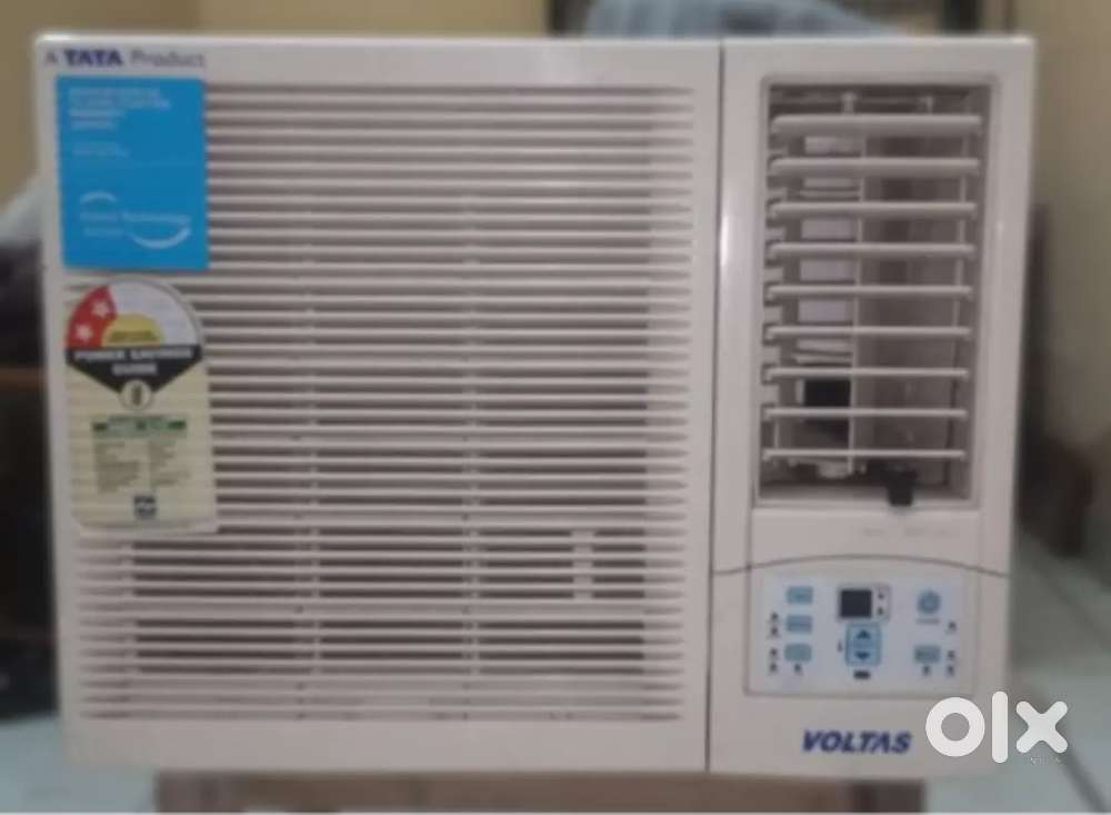 Voltas 0.75 Ton 2 Star Window Ac - White