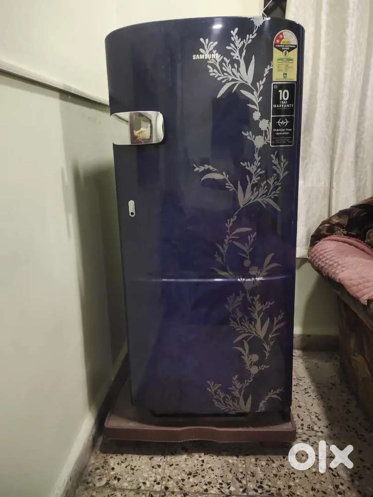 Single door refrigerator