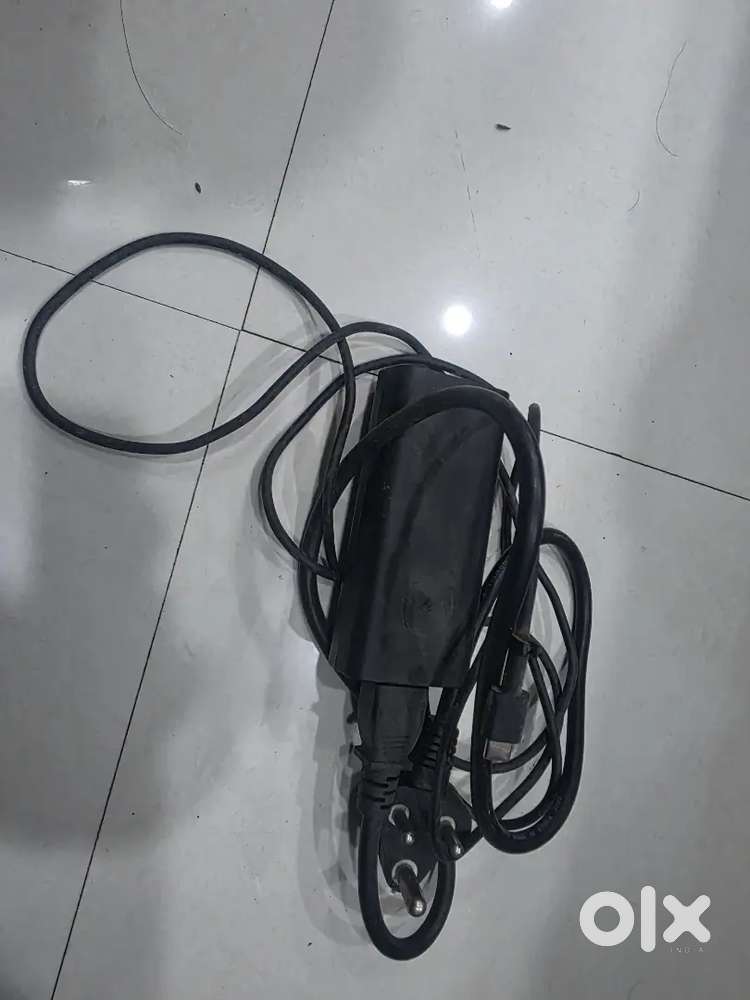 Dell 65 watt laptop charger