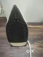 Pholips Iron 1300 W Steam