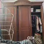 1 bed 1 wardrobe 2 bed site table