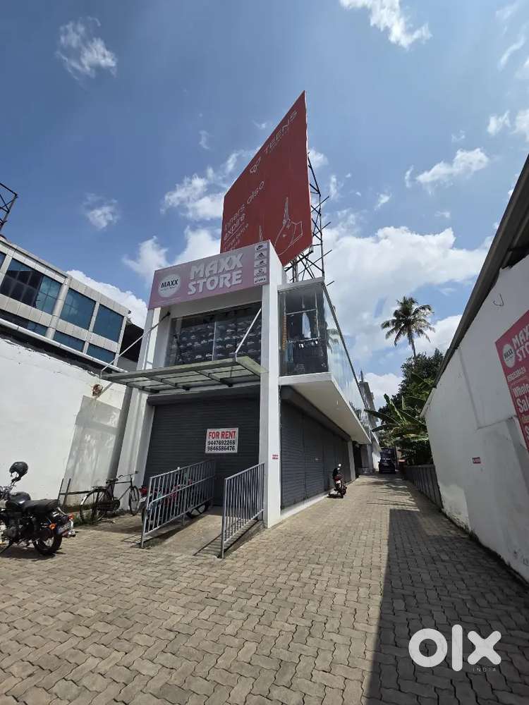 1300 sqft Room for Sale