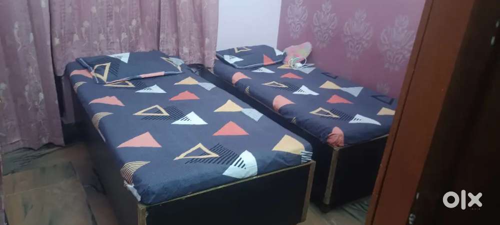Affordable PG for Girls Fully Furnished Near Uttam nagar Metro station