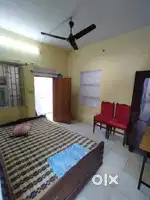 Vaishali 1 room kitchen letbath. Fully independent for males only
