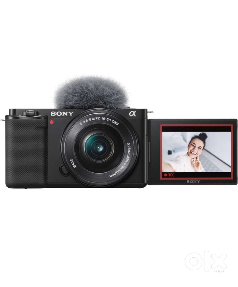 SONY ZV-E10L Mirroless Camera body with 1650mm Power zoom Lens