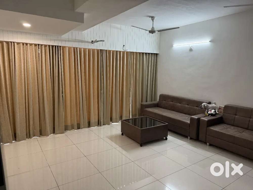 3 bhk terese apartment in rent