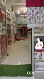 Running shop at BJS 11 no gali