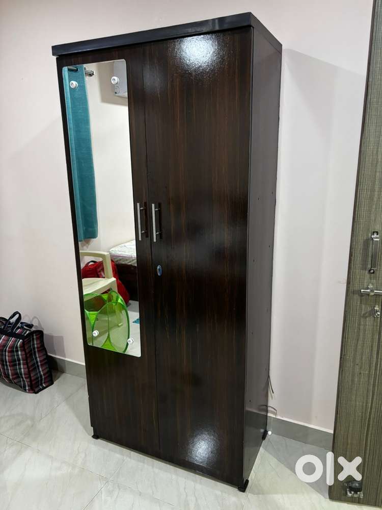 3 Cupboards (1 Large, 2 Medium)