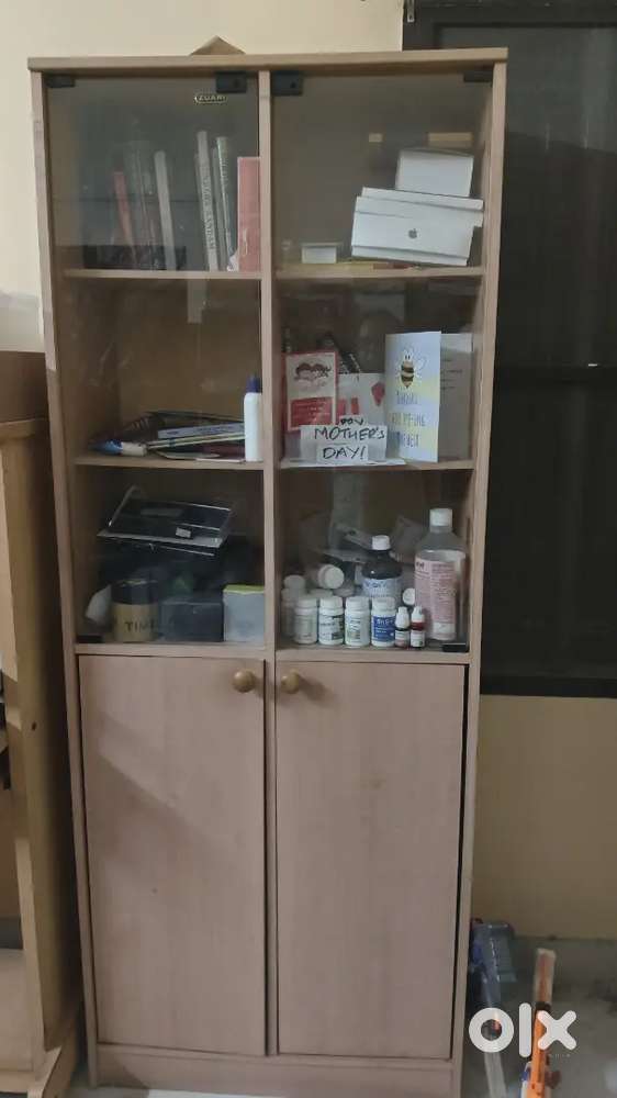 Book shelf