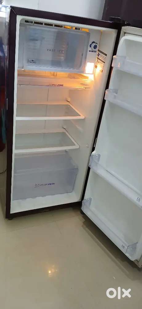 Whirlpool IceMagic Single Door Refrigerator – Excellent Condition