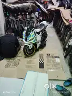 Salesman for watch shop
