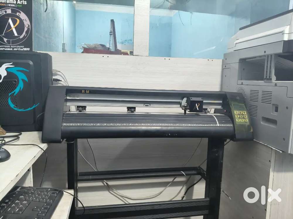 Plotter machine