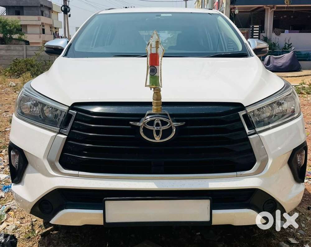 Toyota Innova Crysta 2022 Diesel 60000 Km Driven