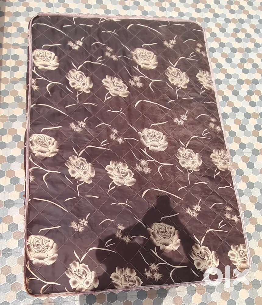 Double Size Mattress 4 * 6