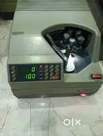 Money counting machine